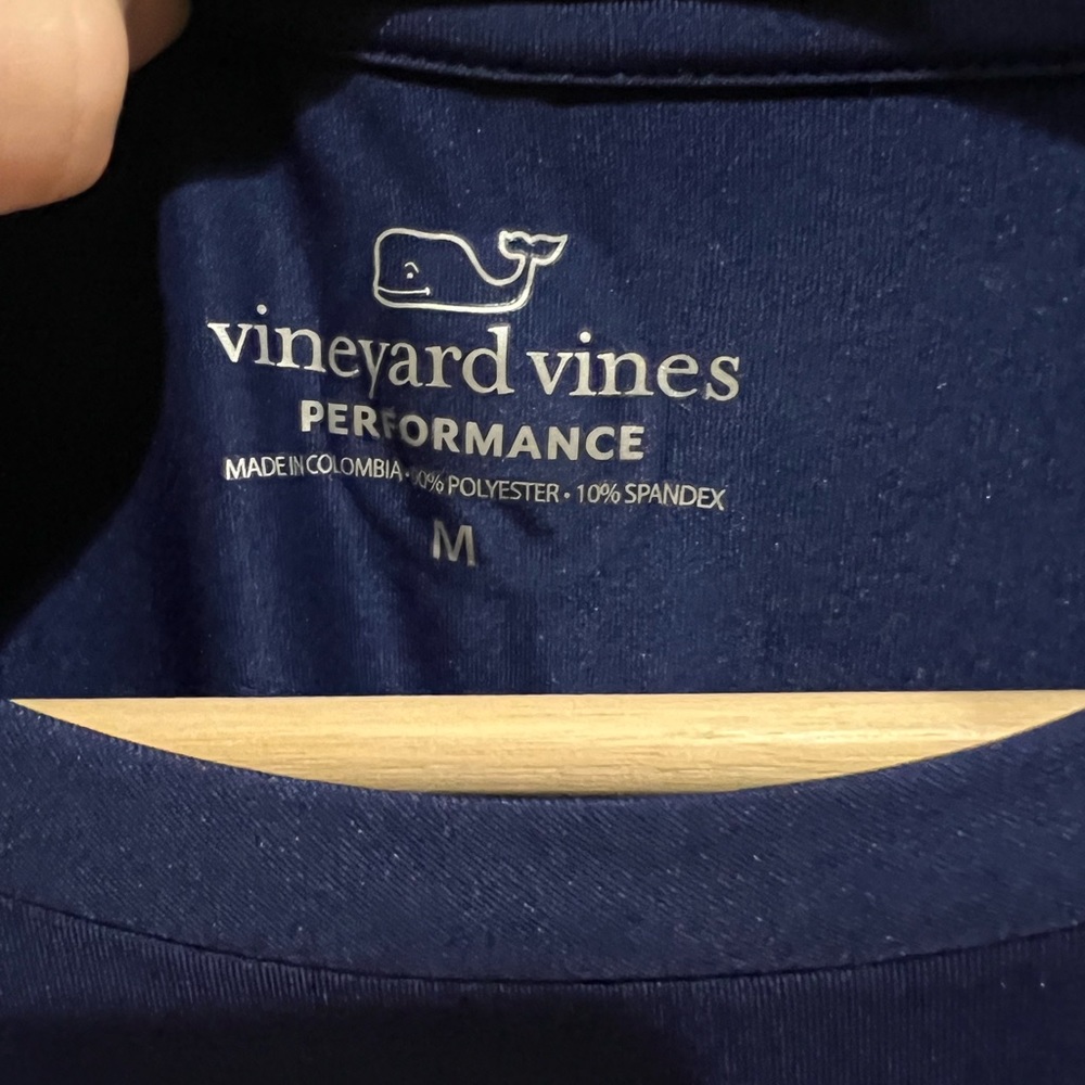 Vineyard Vines Long-Sleeve Performance Sportfisher Line T-Shirt Size Medium - Picture 5 of 5